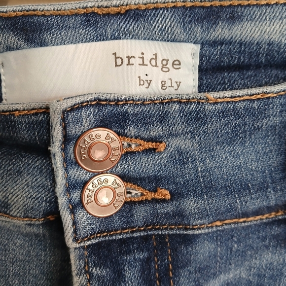 Distressed Boot Cut Jeans, Size 31 Bridge By Gly - Picture 4 of 11